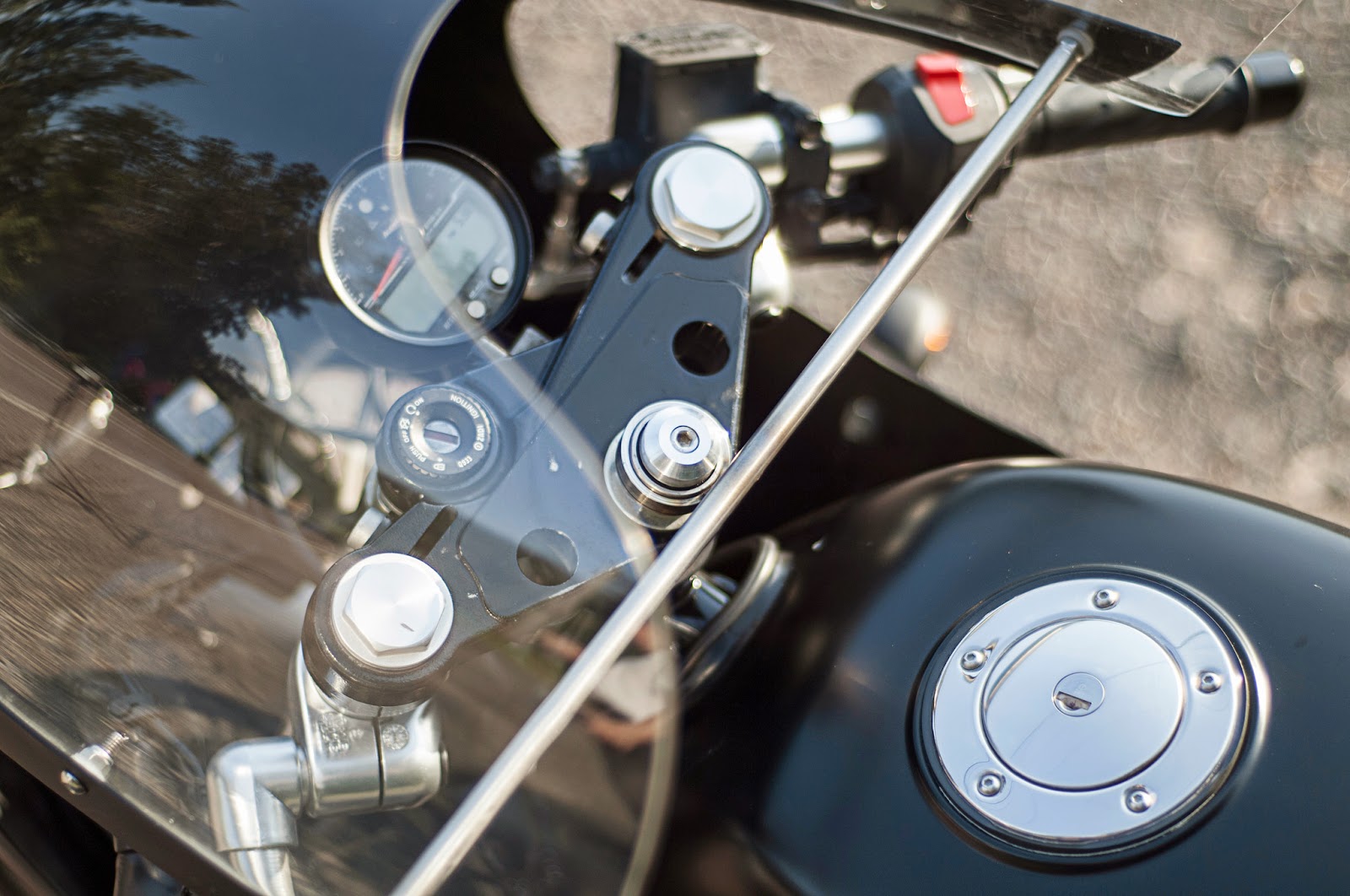 Moto Guzzi V7 - Image 2